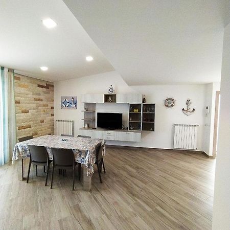 Attico Gloria & Greta Apartment Castellammare del Golfo Exterior foto